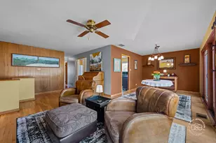 2S545 Lloyd Ave, Lombard, IL 60148 - Photo 8