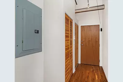 1500 W Monroe Street #221, Chicago, IL 60607 - Photo 4