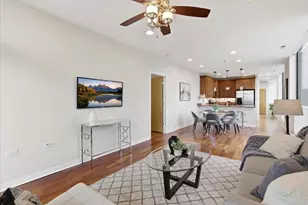 3946 N Ravenswood Ave, Chicago, IL 60613 - Photo 10