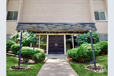 8650 Ferris Avenue #203, Morton Grove, IL 60053 - Photo 12