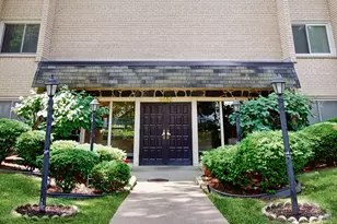 8650 Ferris Ave, Morton Grove, IL 60053 - Photo 12