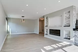 8650 Ferris Ave, Morton Grove, IL 60053 - Photo 16