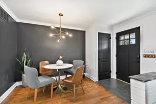 639 Braeburn Rd, East Dundee, IL 60118 - Photo 2