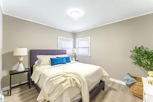 30 Washington Ave, La Grange, IL 60525 - Photo 8