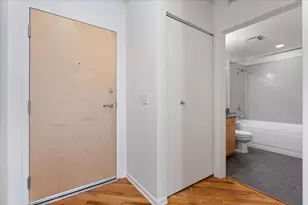 1040 W Adams St, Chicago, IL 60607 - Photo 18