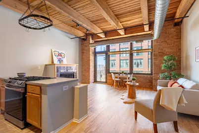 625 W Jackson Boulevard #402, Chicago, IL 60661 - Photo 1