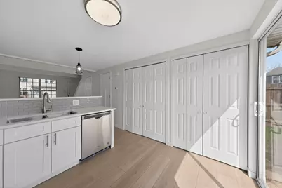 453 Normandie Lane, Round Lake, IL 60073 - Photo 4