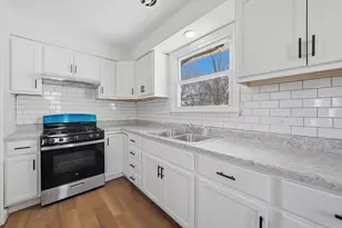 16608 Sawyer Ave, Markham, IL 60428 - Photo 10