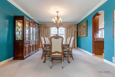 231 Cater Lane, Libertyville, IL 60048 - Photo 8