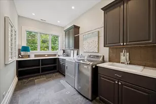 24 Bridlewood Rd, Northbrook, IL 60062 - Photo 38