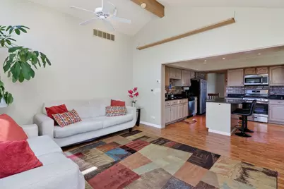 1170 Lancaster Court, Hoffman Estates, IL 60195 - Photo 10