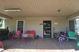 1201 Fairview Rd, Rosiclare, IL 62982 - Photo 4