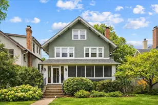 1036 Ashland Ave, Wilmette, IL 60091 - Photo 1