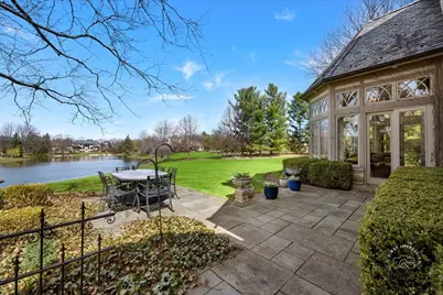 36W442 Hunters Gate Road, Saint Charles, IL 60175 - Photo 4