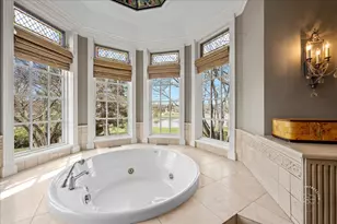 36W442 Hunters Gate Rd, Saint Charles, IL 60175 - Photo 38