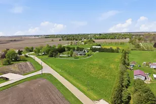 3402 S Paw Paw Rd, Paw Paw, IL 61353 - Photo 64