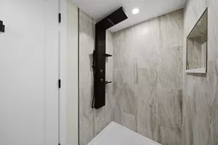 6535 S Kolin Ave, Chicago, IL 60629 - Photo 10