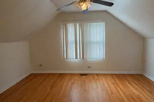 11224 S Stewart Ave, Chicago, IL 60628 - Photo 12