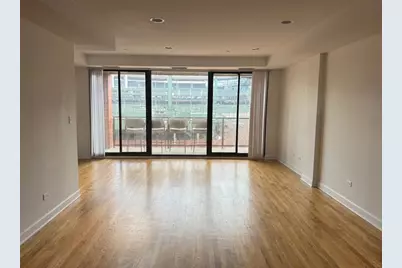 1038 W Waveland Avenue #2, Chicago, IL 60613 - Photo 2