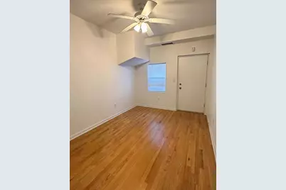 1038 W Waveland Avenue #2, Chicago, IL 60613 - Photo 4