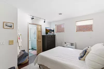 2016 W Charleston Avenue, Chicago, IL 60647 - Photo 14