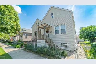 10439 S Avenue M, Chicago, IL 60617 - Photo 2