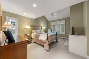 646 Highview Ave, Glen Ellyn, IL 60137 - Photo 18