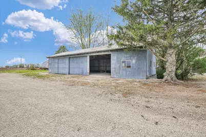 2279 E 500 N Road, Paxton, IL 60957 - Photo 2
