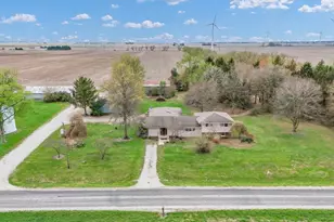 2279 E 500N Rd, Paxton, IL 60957 - Photo 1