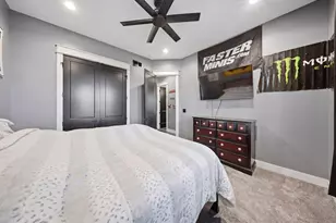 2401 N 4350th Rd, Sheridan, IL 60551 - Photo 34