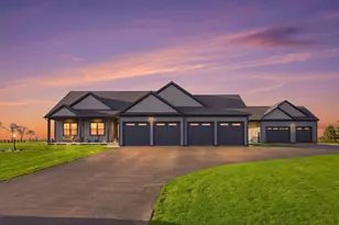 2401 N 4350th Rd, Sheridan, IL 60551 - Photo 2