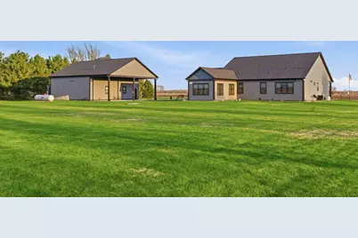 2401 N 4350th Road, Sheridan, IL 60551 - Photo 48