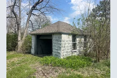 403 E 200 N Road, Loda, IL 60948 - Photo 6