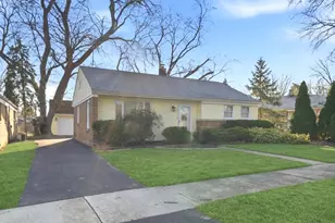 17531 Western Ave, Homewood, IL 60430 - Photo 2