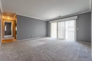 1107 Woodbury Ln, Wheeling, IL 60090 - Photo 14