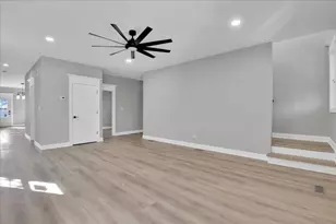 1527 Elgin Ave, Forest Park, IL 60130 - Photo 4