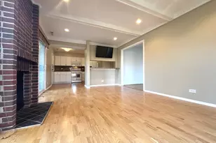 1414 Pebblecreek Dr, Glenview, IL 60025 - Photo 6