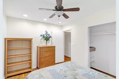 705 Cumberland Street, Hoffman Estates, IL 60169 - Photo 22