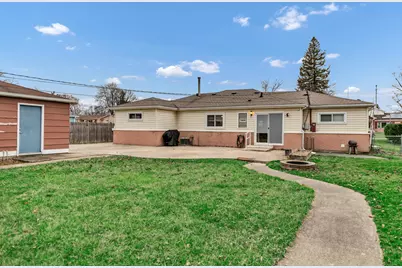 705 Cumberland Street, Hoffman Estates, IL 60169 - Photo 4