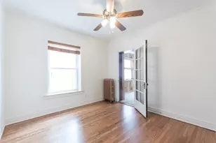 1319 W Early Ave, Chicago, IL 60660 - Photo 10