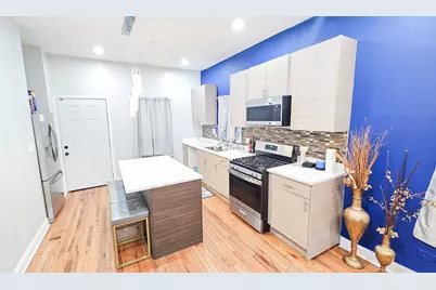 907 N Leamington Avenue, Chicago, IL 60651 - Photo 6