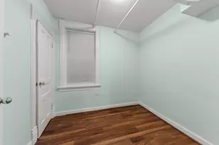 1042 W Barry Ave, Chicago, IL 60657 - Photo 16