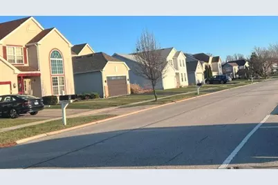 87 S Savannah Parkway, Round Lake, IL 60073 - Photo 18