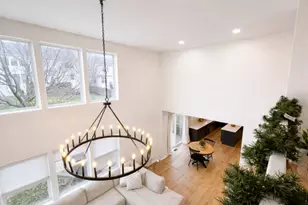 87 S Savannah Pkwy, Round Lake, IL 60073 - Photo 10