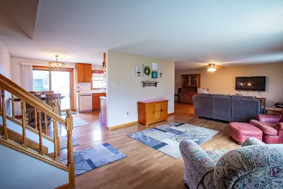 1500 Bates Lane, Schaumburg, IL 60193 - Photo 6