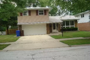 1142 E 159th Pl, South Holland, IL 60473 - Photo 1