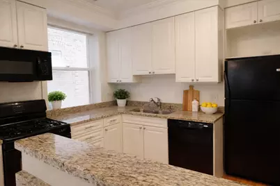 612 Sheridan Road #1, Evanston, IL 60202 - Photo 4