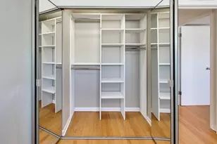 1470 E 56th St, Chicago, IL 60637 - Photo 22