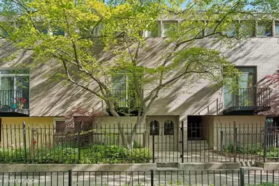 1470 E 56th Street, Chicago, IL 60637 - Photo 1