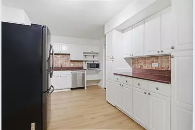 750 Dempster Street #CG4, Mount Prospect, IL 60056 - Photo 4